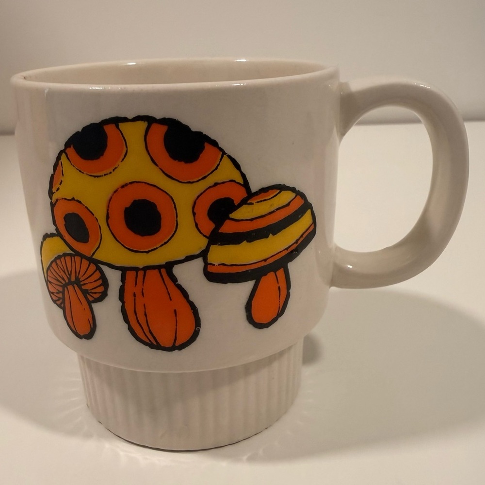 Vintage  Mushroom Coffee Tea Mug Stackable Japan MCM 70s Yellow & Orange